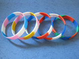 2012 Fashion Segmented Silicone Wristband